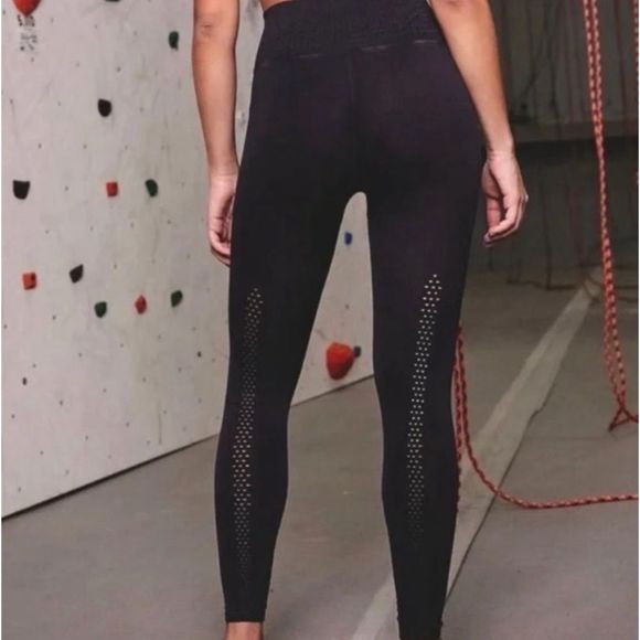 Free People Movement Good Karma Leggings - Picture 4 of 12